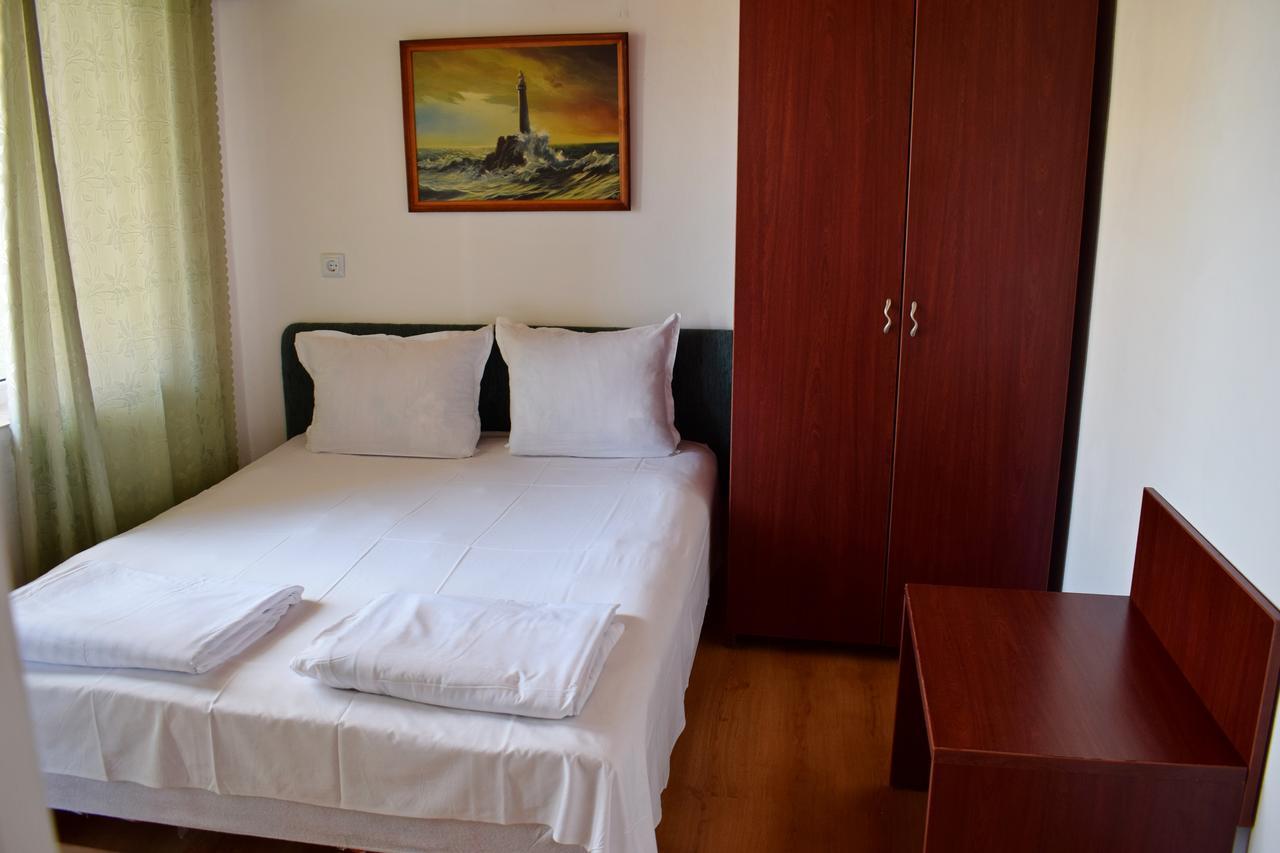 Royal Hostel Varna Eksteriør billede